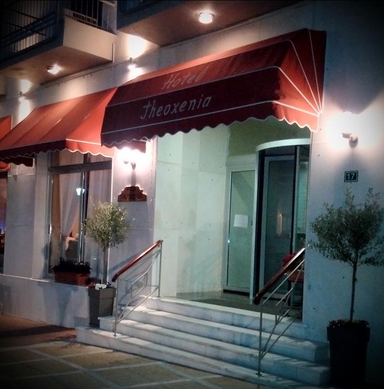 Hotel Theoxenia Lutráki Kültér fotó
