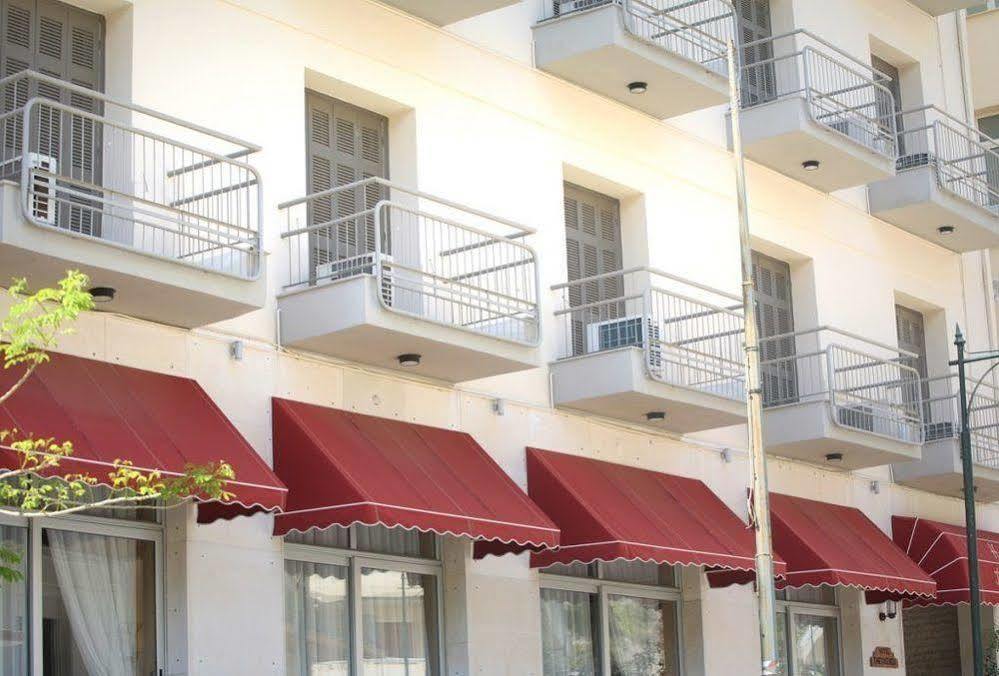 Hotel Theoxenia Lutráki Kültér fotó